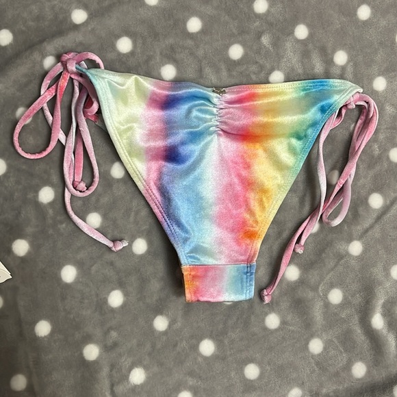 Quint Soul Bikini Set - Picture 9 of 11